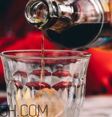 女生說可樂是什么意思？女生說請你喝可樂內(nèi)涵意思