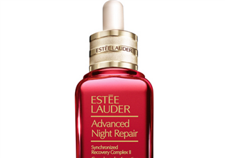 雅詩(shī)蘭黛小紅瓶好用嗎？whoo后和雅詩(shī)蘭黛哪個(gè)好？