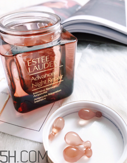 雅詩蘭黛安瓶膠囊好用嗎？雅詩蘭黛安瓶膠囊使用方法