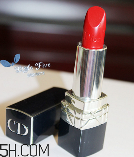 雅詩蘭黛和迪奧口紅哪個(gè)好用？雅詩蘭黛傾慕420口紅怎么樣？