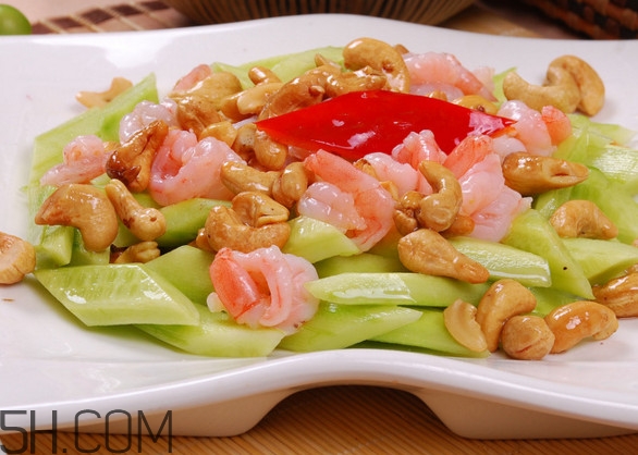 孕婦可以吃腰果嗎？炸腰果之前為什么要飛水