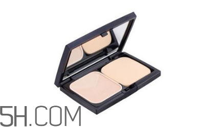 干濕兩用的粉餅怎么用？適合秋冬的粉餅推薦