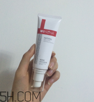 薇諾娜bb霜成分 薇諾娜bb霜堵塞毛孔嗎？