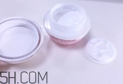 歌麗姬寶素顏霜好用嗎？歌麗姬寶素顏霜的評價