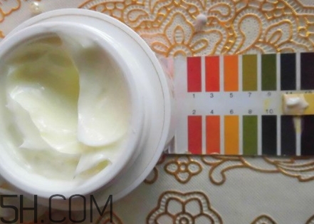 歌麗姬寶素顏霜副作用 歌麗姬寶素顏霜含鉛汞嗎？