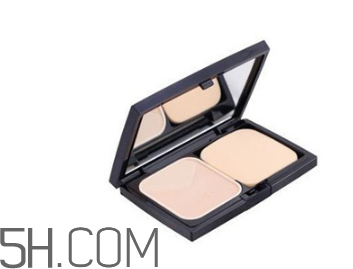 粉餅怎么用才正確？粉餅在哪個(gè)步驟使用？