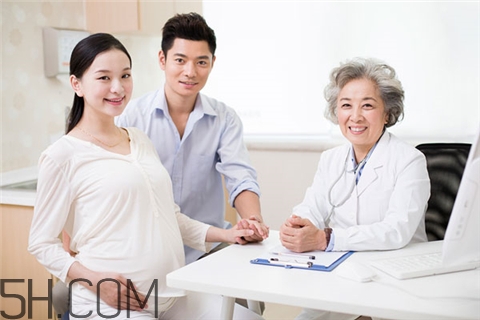 老花眼能開車嗎？老花眼能不能激光治療？