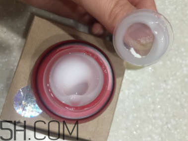 御泥坊紅石榴眼霜怎么樣？御泥坊紅石榴眼霜好用嗎？