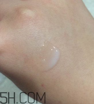 御泥坊紅石榴眼霜怎么樣？御泥坊紅石榴眼霜好用嗎？