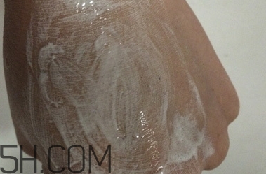 sakinre莎琪麗睫毛膏好用嗎？莎琪麗睫毛膏多少錢