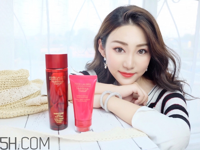 雅詩蘭黛鮮活亮采泡澡面膜要洗嗎？雅詩蘭黛泡澡面膜使用評價