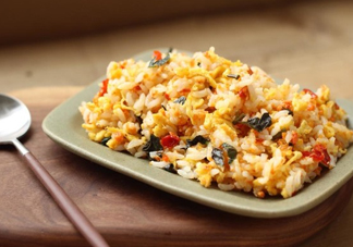 蛋炒飯可以和土豆絲一起吃嗎？蛋炒飯吃多了有什么危害