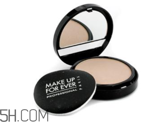 粉餅?zāi)膫€(gè)牌子好用？粉餅復(fù)原的注意事項(xiàng)