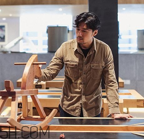 燈芯絨面料會(huì)掉色嗎？燈芯絨怎么洗不掉色？