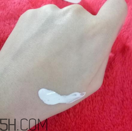 凱伊秀防曬霜好用嗎？凱伊秀防曬霜評測