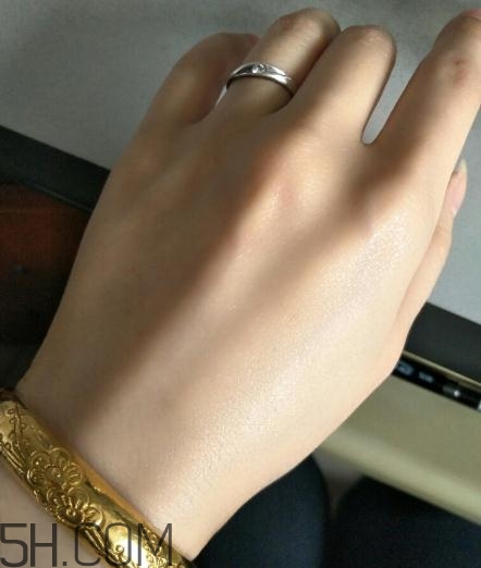 凱伊秀蝸牛精華好用嗎？凱伊秀蝸牛精華評(píng)測(cè)