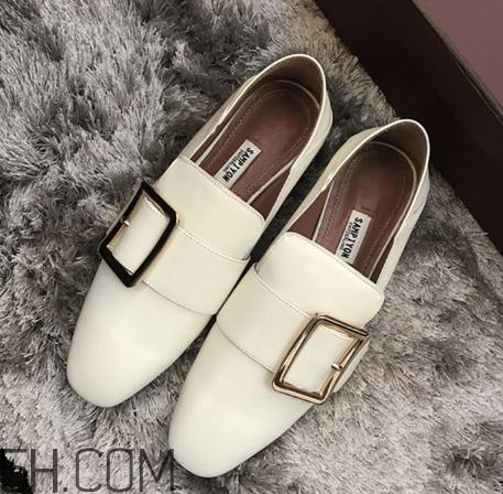 樂福鞋買大還是買??？樂福鞋會越穿越大嗎？