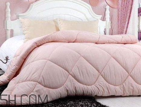 曬被子會上火嗎？被子會曬壞嗎