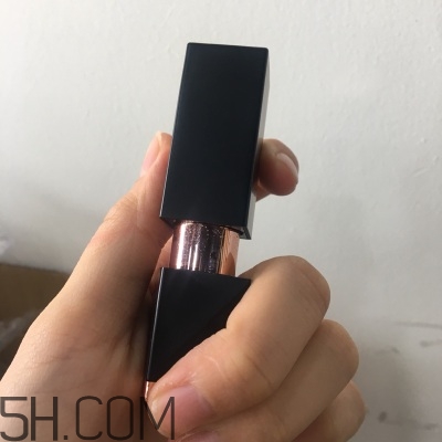 詩(shī)佩妮唇膏多少錢(qián)_詩(shī)佩妮唇膏專(zhuān)柜價(jià)格 詩(shī)佩妮唇膏多少錢(qián)_詩(shī)佩妮唇膏專(zhuān)柜價(jià)格