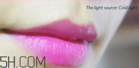 mistine羽翼口紅哪個(gè)色最火？mistine口紅在泰國賣多少錢？