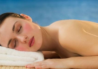 冬天裸睡好嗎？冬天裸睡有什么好處和壞處