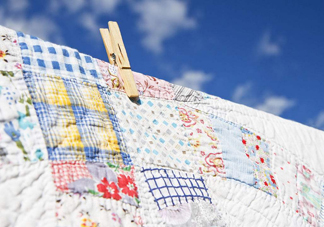 為什么曬過被子有一股味道？曬完被子千萬別拍是怎么回事？