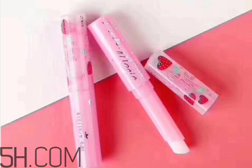 怎么區(qū)分真假mistine草莓變色唇膏？mistine草莓變色唇膏主要功效