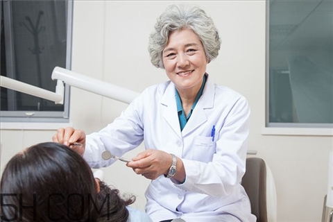 骨折是什么感覺？骨折是輕傷還是重傷？