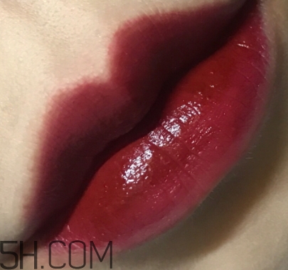 阿瑪尼紅管406多少錢？阿瑪尼紅管唇釉406專柜價格