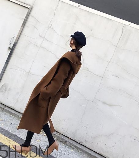 羊皮鞋會(huì)越穿越松嗎？羊皮鞋小了半碼怎么辦？