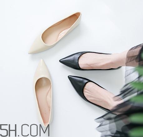 羊皮鞋子好還是牛皮好？羊皮鞋和牛皮鞋的區(qū)別