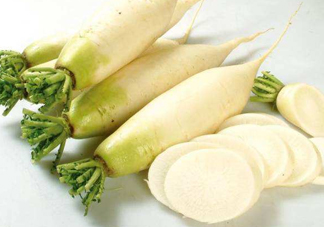 新鮮蘿卜皮是什么意思？東北話吃蘿卜皮長大的是什么意思