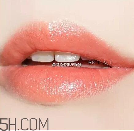 ysl哪個(gè)顏色顯白？ysl方管13適合黃皮嗎？