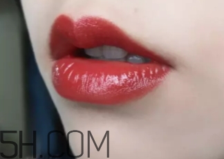 迪奧740和阿瑪尼405像嗎？dior740和阿瑪尼405試色對(duì)比