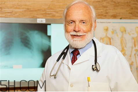 骨折能吃雞肉嗎？骨折能吃栗子嗎？