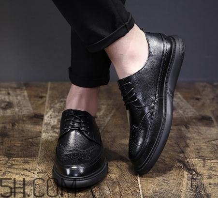 牛皮鞋子磨腳怎么處理？牛皮鞋太硬怎么弄軟化？