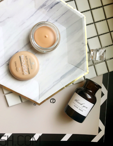 essence慕斯粉底霜好用嗎？essence慕斯粉底霜多少錢？