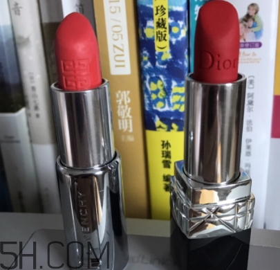 迪奧888和紀梵希304一樣嗎？迪奧888和紀梵希304試色對比