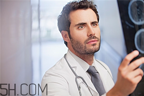 骨折多少天可以拆石膏？骨折多少天能長(zhǎng)好？