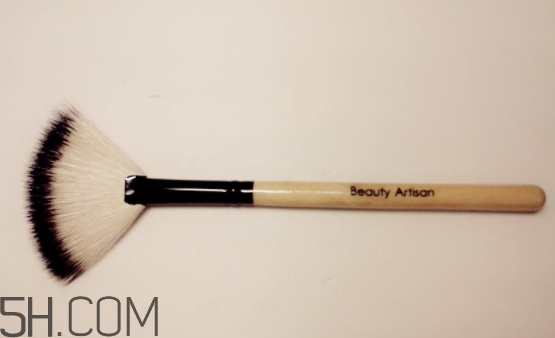 美麗工匠化妝刷好用嗎？美麗工匠化妝刷多少錢？