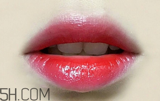 草莓紅口紅哪個牌子好？草莓紅口紅推薦