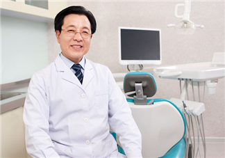 骨折做手術(shù)要多久？骨折做完手術(shù)吃什么？