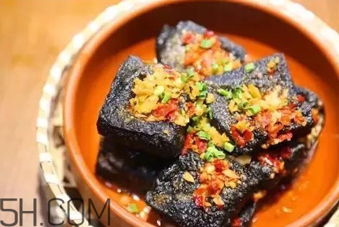 臭豆腐是怎么做的？臭豆腐是大便做的嗎