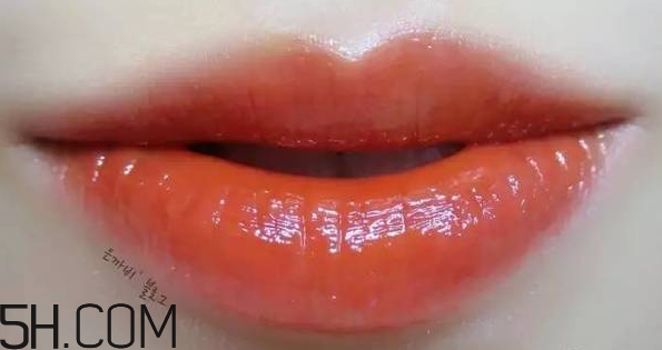 圣羅蘭唇釉試色大全 ysl口紅哪個(gè)顏色自然 圣羅蘭唇釉試色大全 ysl口紅哪個(gè)顏色自然