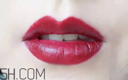 ysl方管啞光口紅試色 ysl圣羅蘭方管13和17哪個好看 ysl方管啞光口紅試色 ysl圣羅蘭方管13和17哪個好看