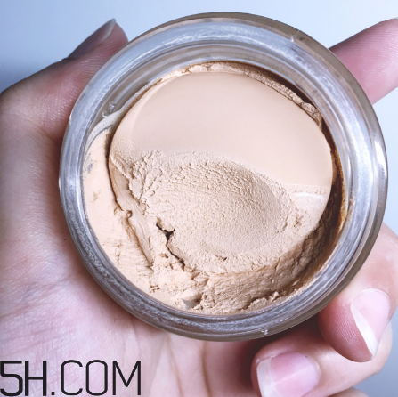 essence慕斯粉底霜怎么樣？essence慕斯粉底霜測(cè)評(píng)