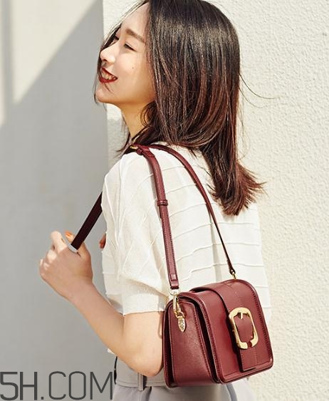 牛皮包包刮傷怎么處理？牛皮包包磨損如何處理？