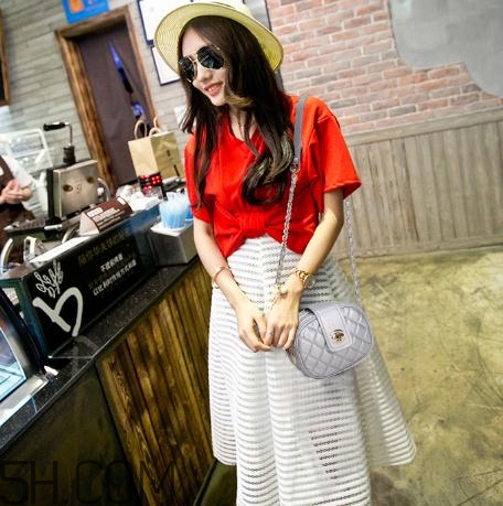 羊皮包和牛皮包哪個(gè)好？牛皮包包好還是羊皮包好？