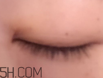 水木花草睫毛增長(zhǎng)液好用嗎？水木花草睫毛增長(zhǎng)液怎么用