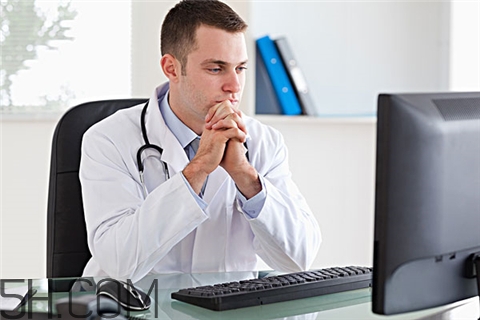 抑郁癥不治療會(huì)好嗎？抑郁癥不治療的后果